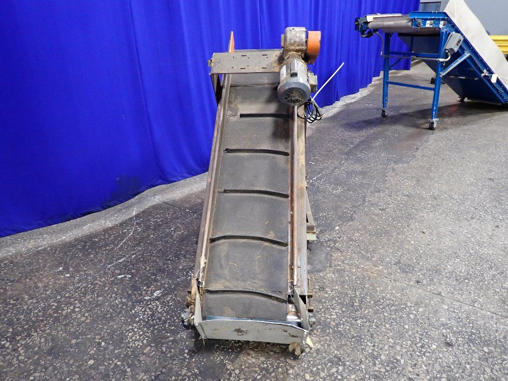 Hytrol Incline Belt Conveyor