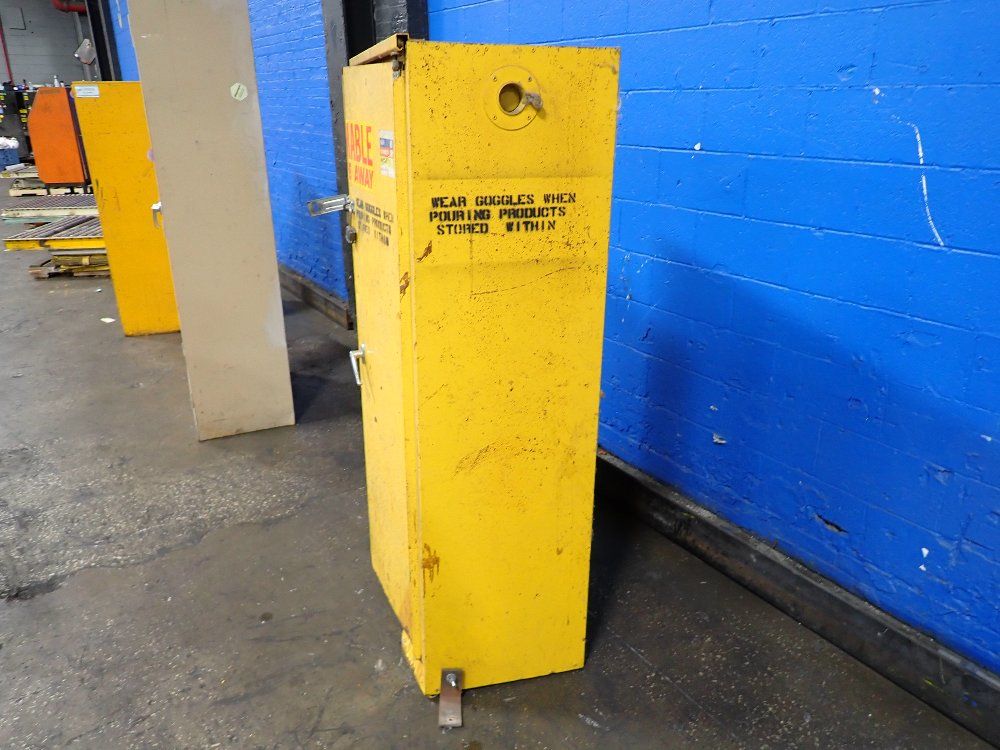 45 Gal Flammable Liquid Storage Cabinet