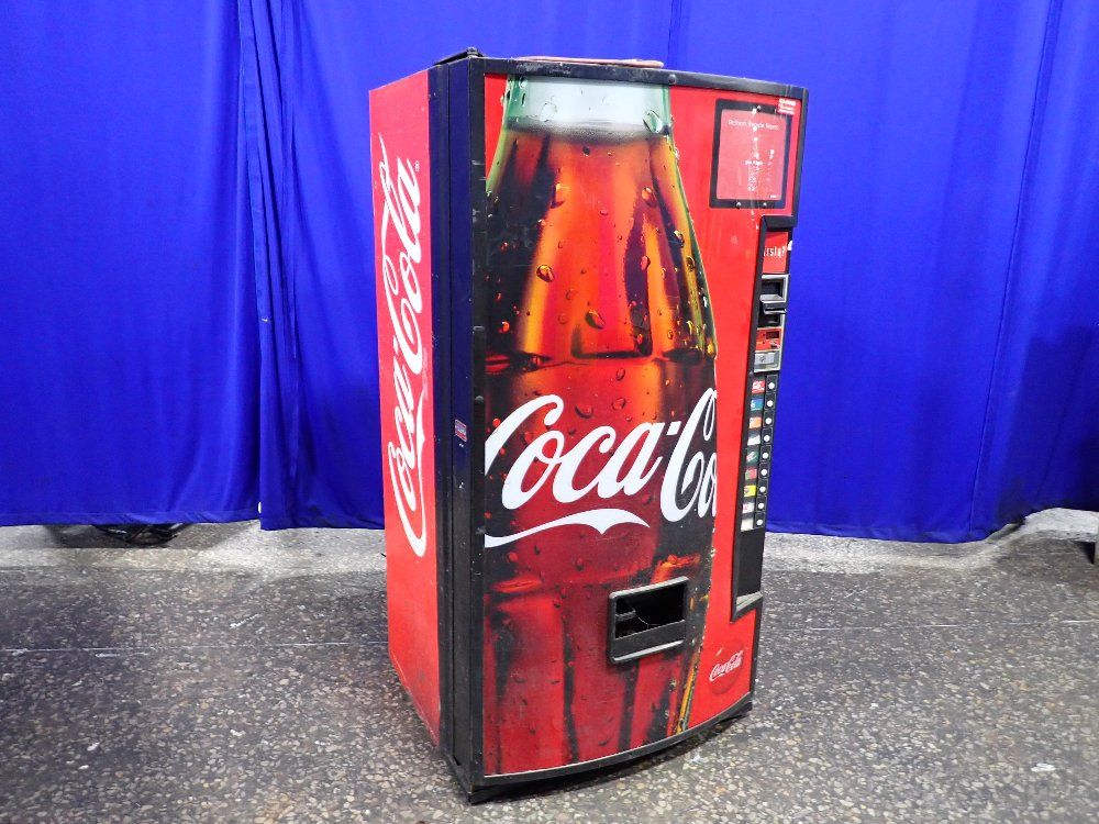 Cocacola Vending Machine