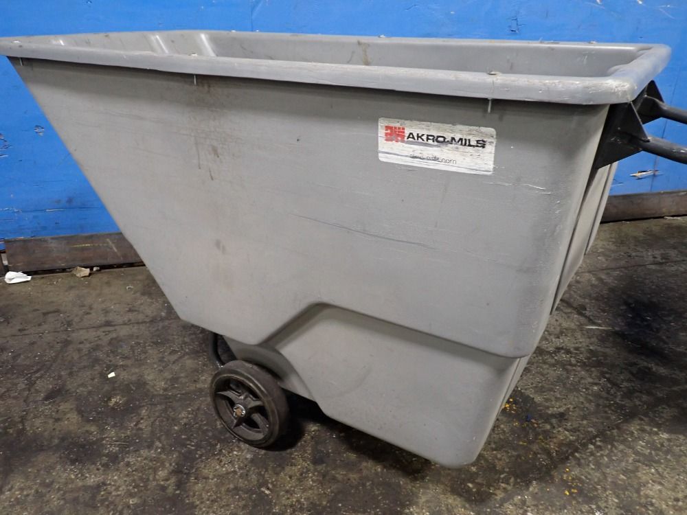 Akromils Utility Cart