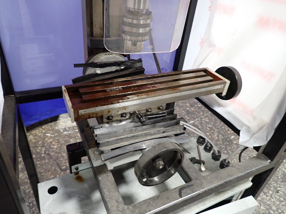 Klutch Vertical Mill