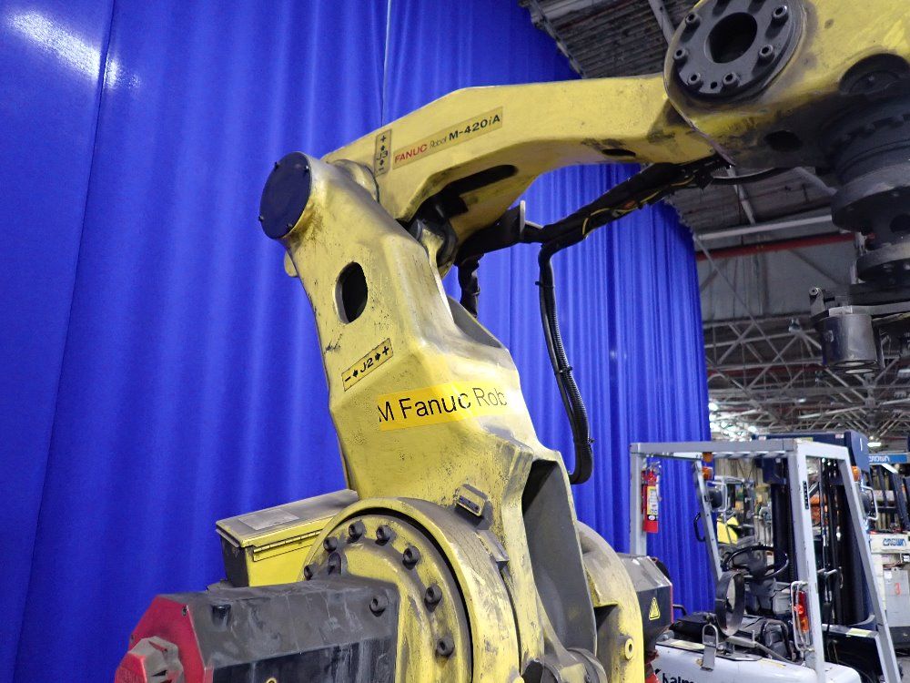 Fanuc 2003 Fanuc M420ia Robot