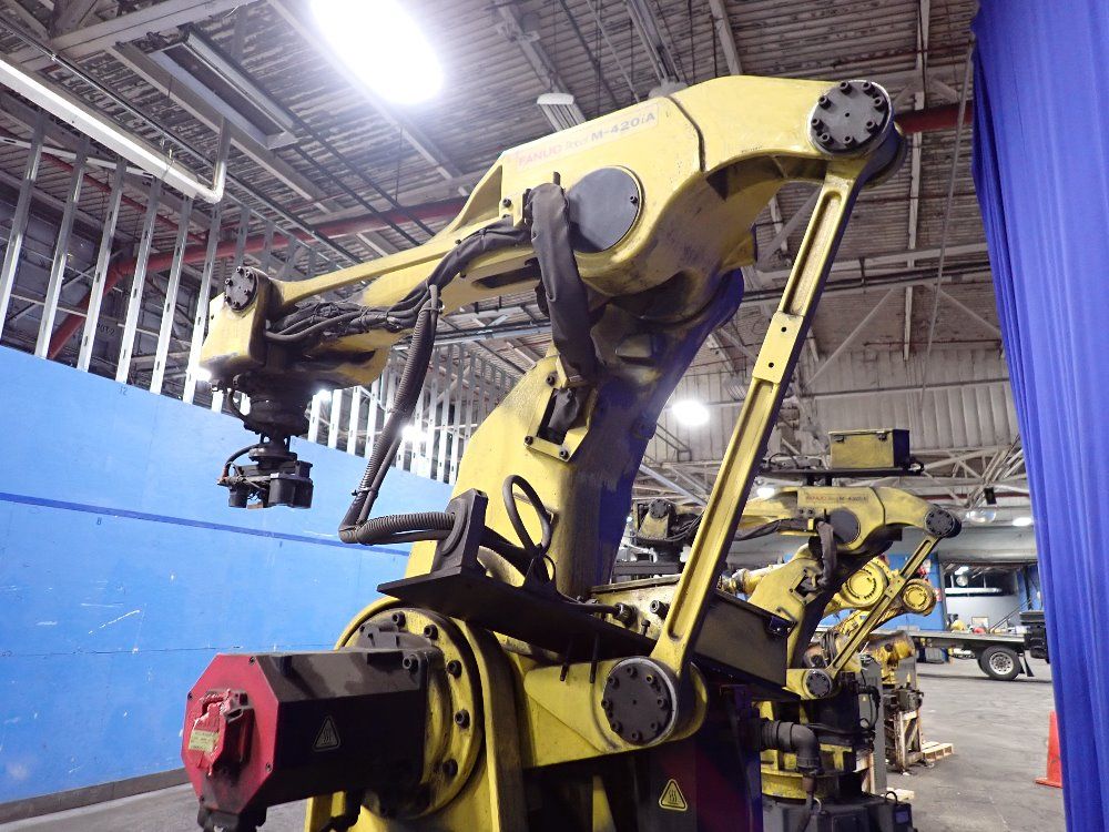 Fanuc 2003 Fanuc M420ia Robot