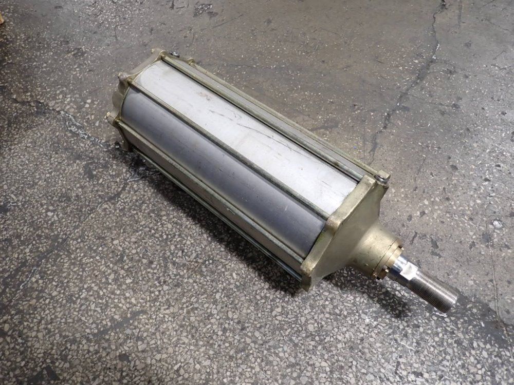  Cylinder