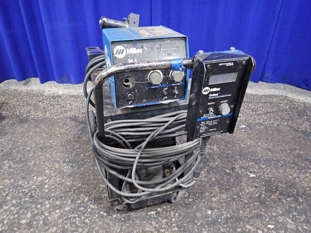 Miller 300 Amp Xmt 304 Series Welder - Xmt 304 Series