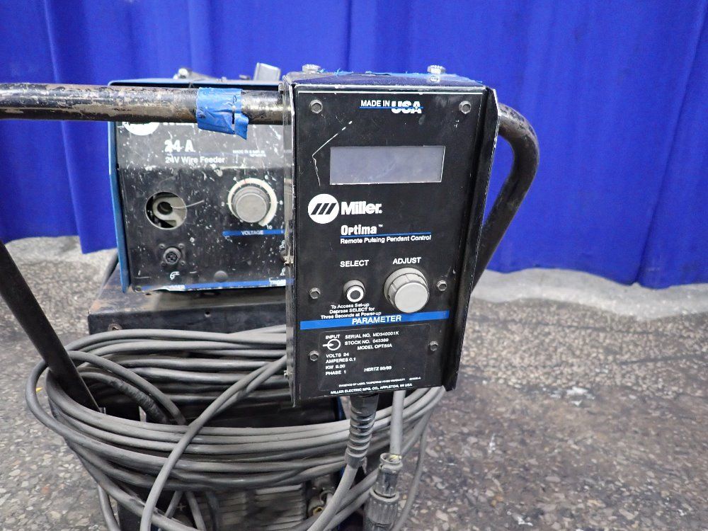 Miller 300 Amp Xmt 304 Series Welder - Xmt 304 Series