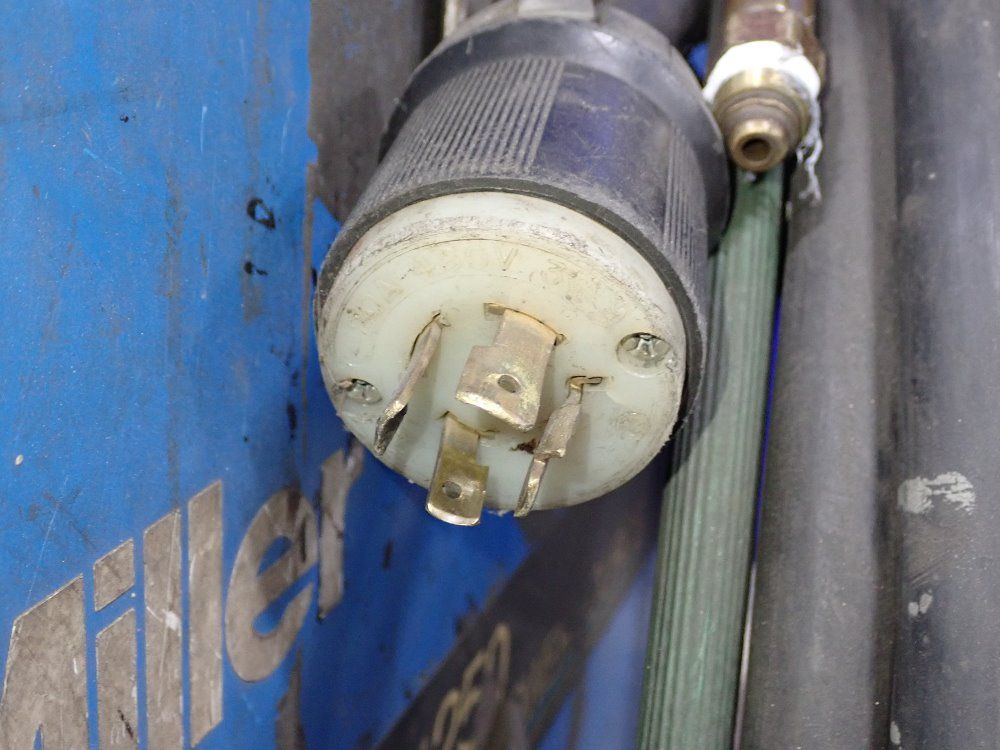 Miller 250 Amp Welder - Syncrowave 250