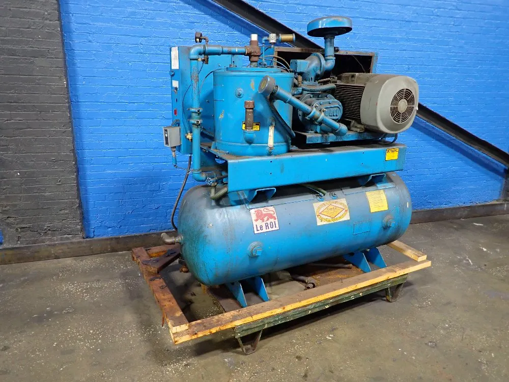 AIR COMPRESSOR