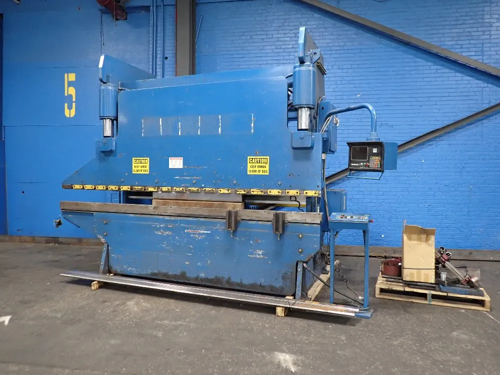 1994 HYDRAPOWER DH13010 PRESS BRAKE