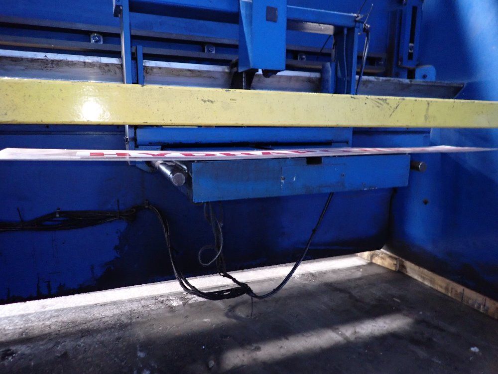 Hydrapower 1994 Hydrapower Dh13010 Press Brake
