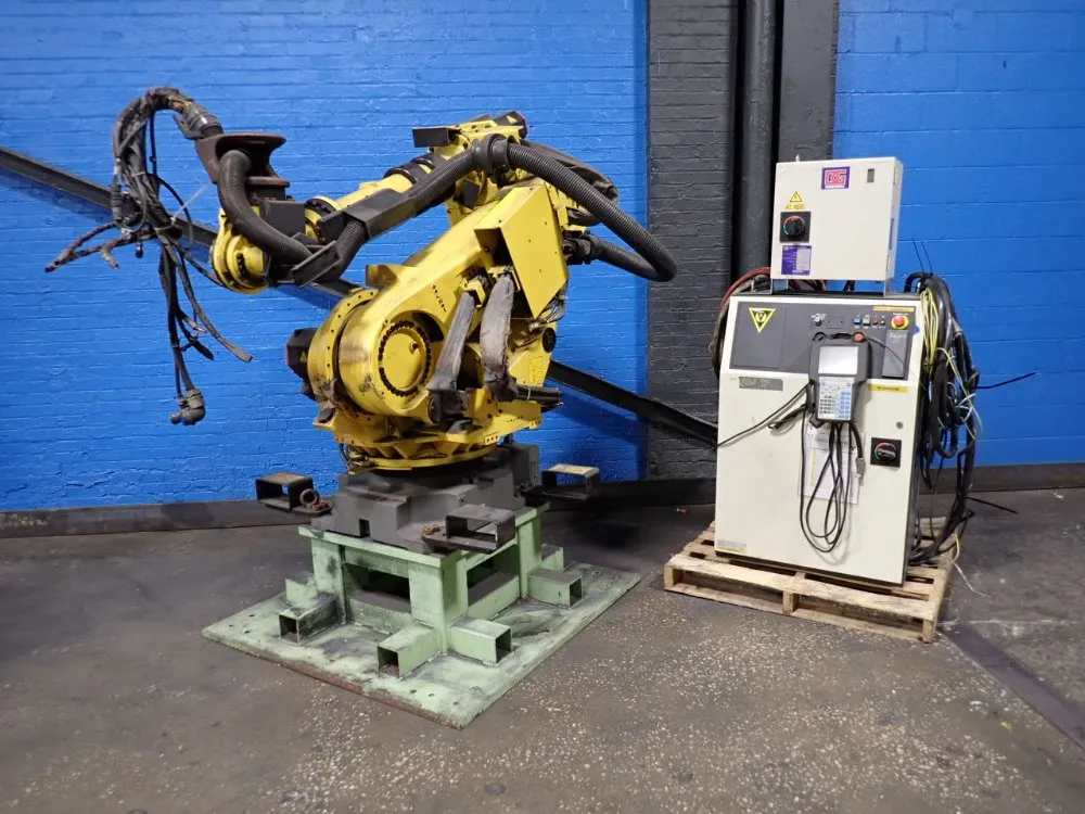 Fanuc 2014 Fanuc R2000ib165f Robot