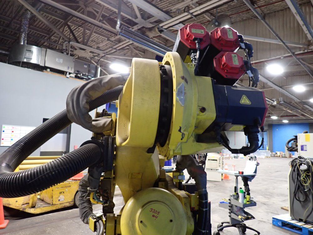 Fanuc 2014 Fanuc R2000ib165f Robot