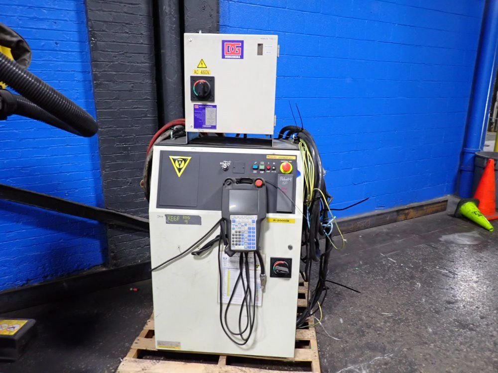 Fanuc 2014 Fanuc R2000ib165f Robot