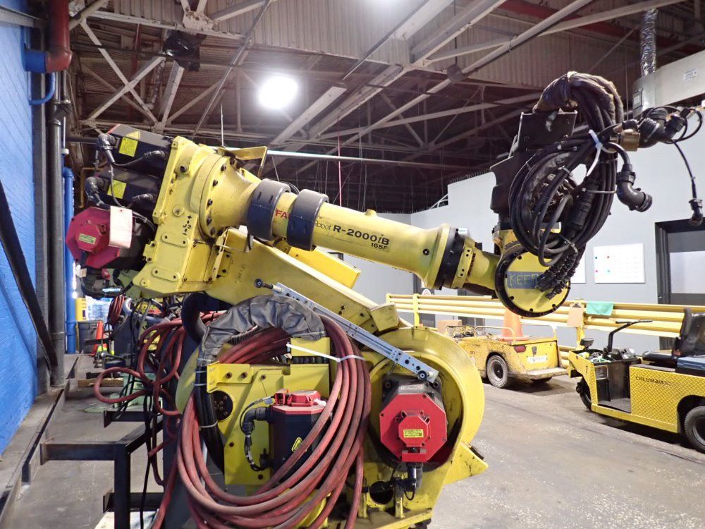 Fanuc 2014 Fanuc R2000ib165f Robot