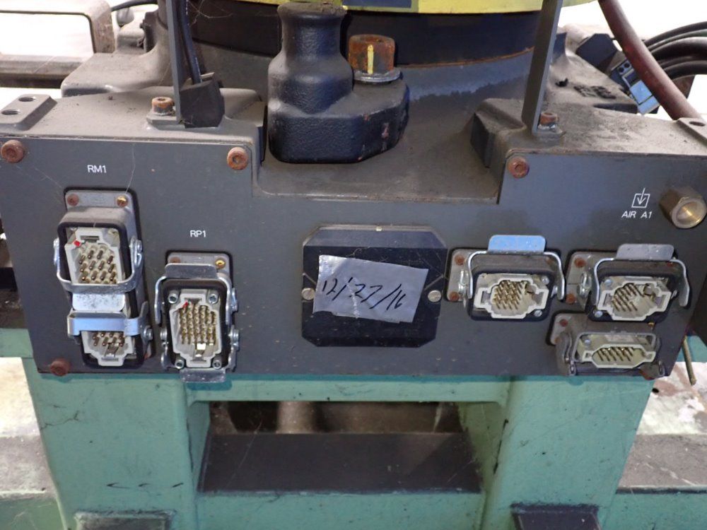 Fanuc 2014 Fanuc R2000ib165f Robot