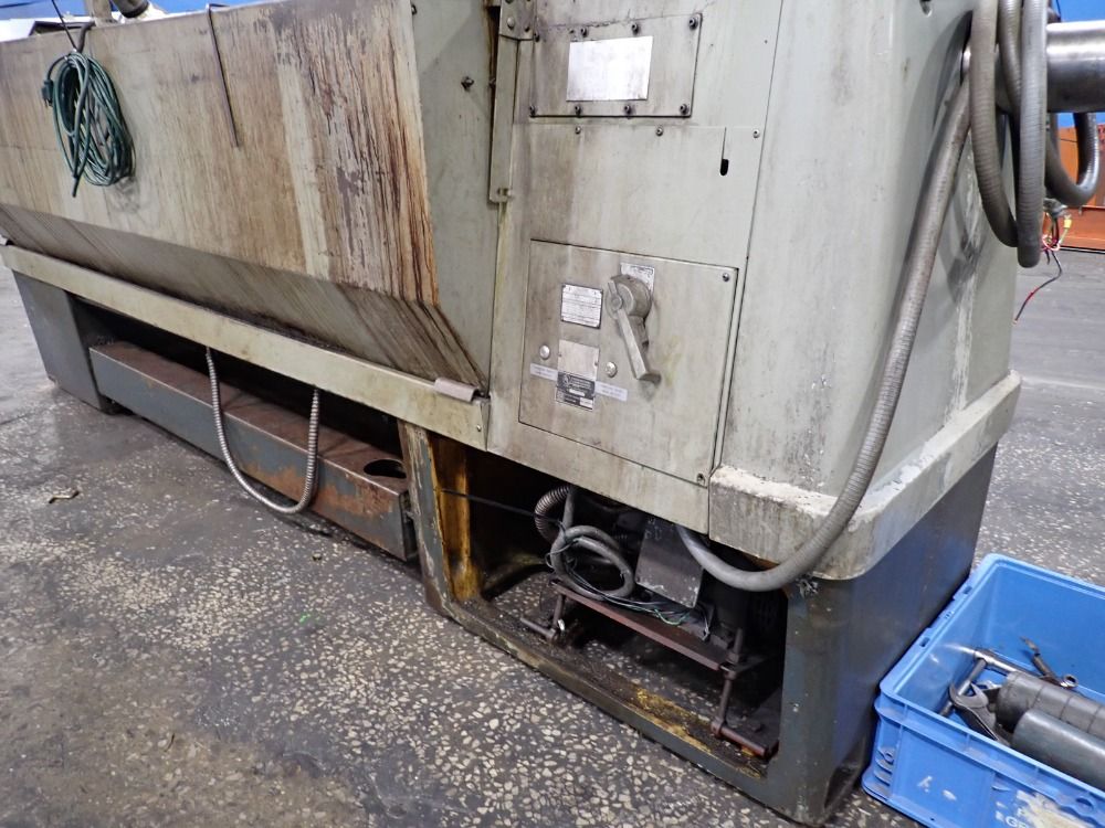 Clausing 17" X 80" 1978 Clausing Colchester 17" Lathe - Colchester 17