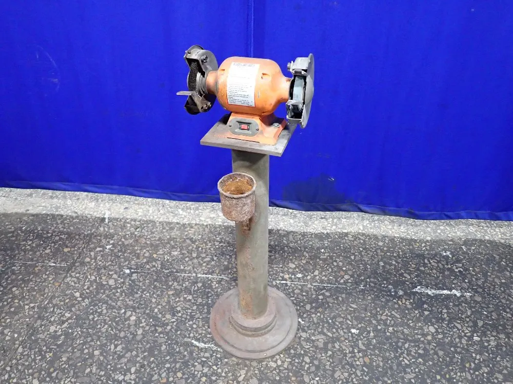 BENCH GRINDER/BUFFER