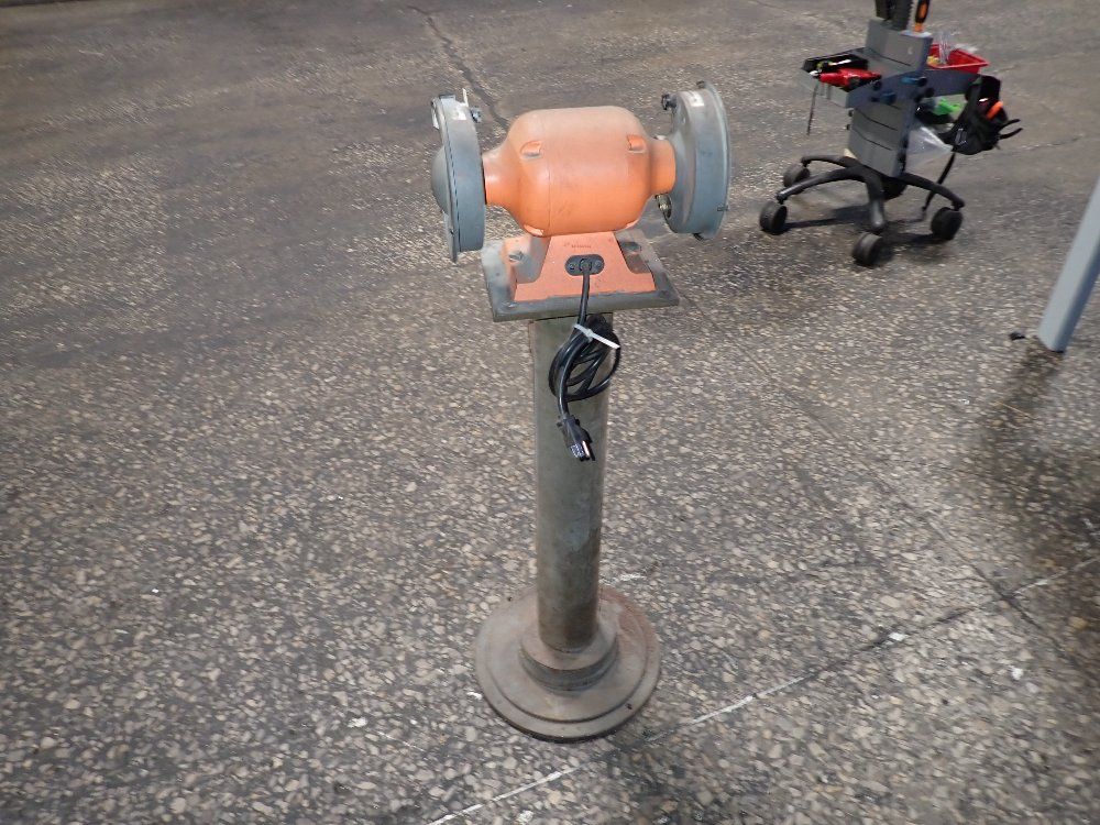 Central Machinery Bench Grinderbuffer
