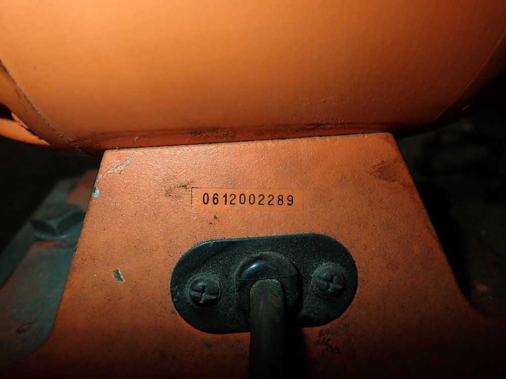 Central Machinery Bench Grinderbuffer