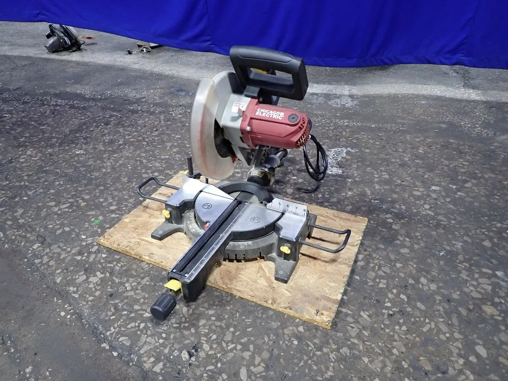 Chicago Electric Compound Slide Miter Saw