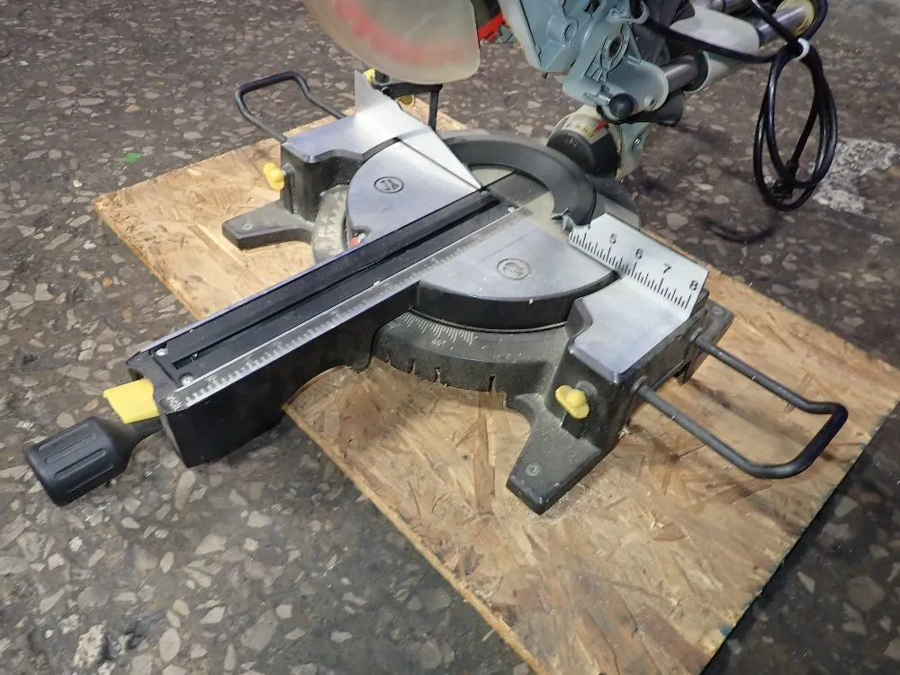 Chicago Electric Compound Slide Miter Saw