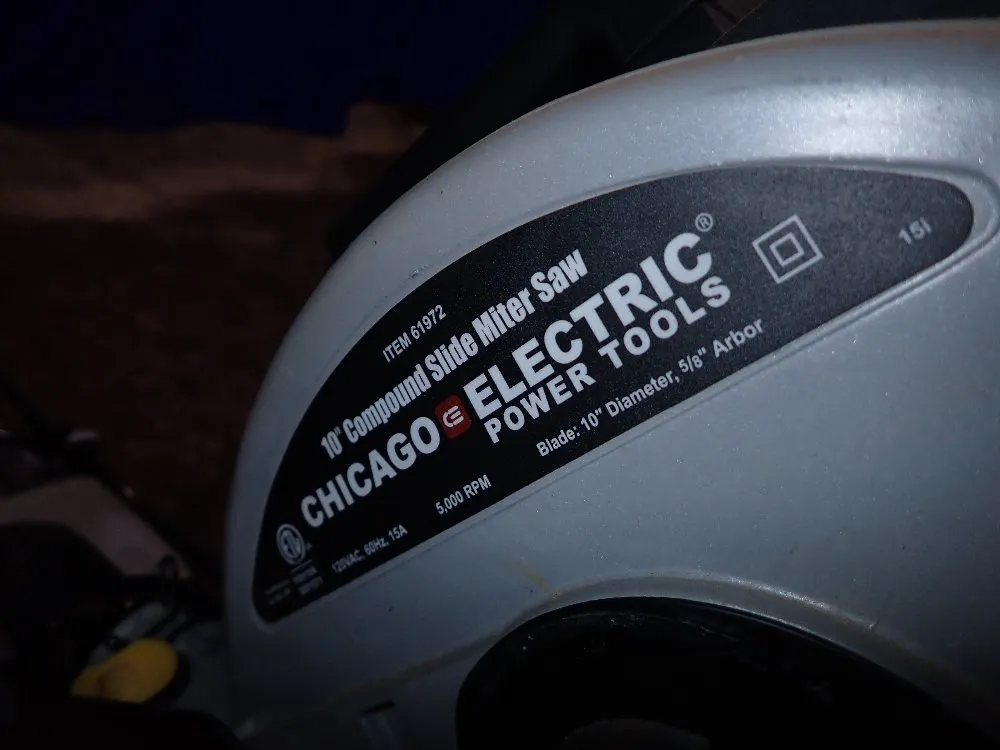 Chicago Electric Compound Slide Miter Saw