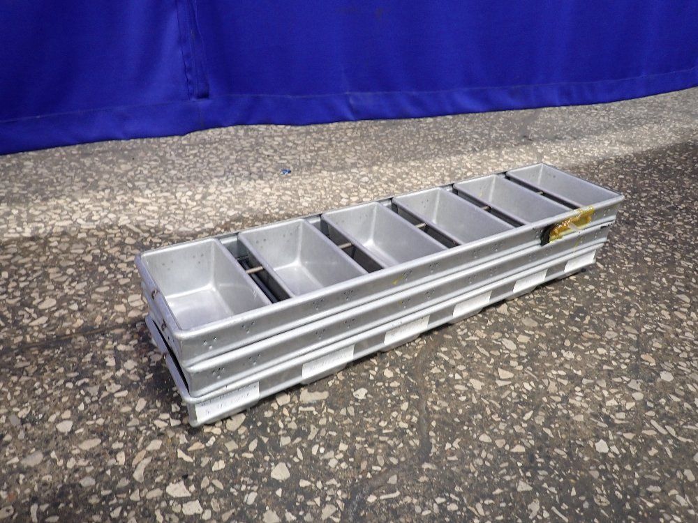  Tray Racks