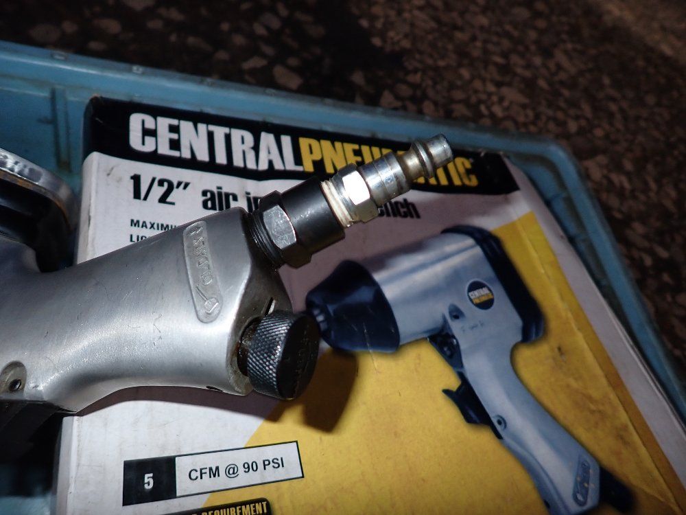 Central Pneumatic Air Impact Wrench