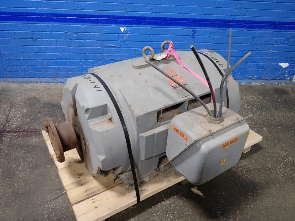 RELIANCE ELECTRIC 350 HP MOTOR