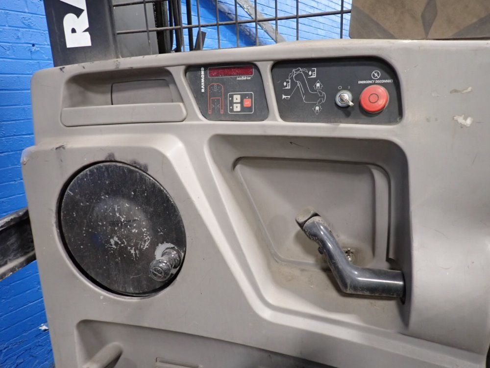 Raymond Raymond Easiopc30tt Order Picker