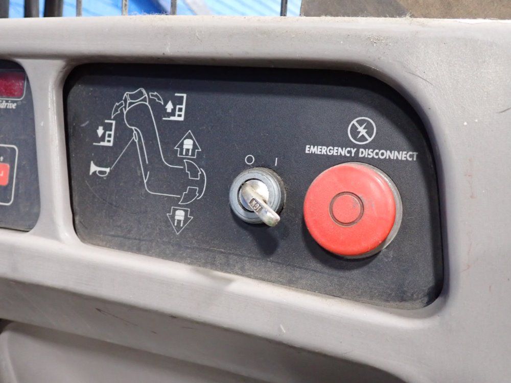 Raymond Raymond Easiopc30tt Order Picker