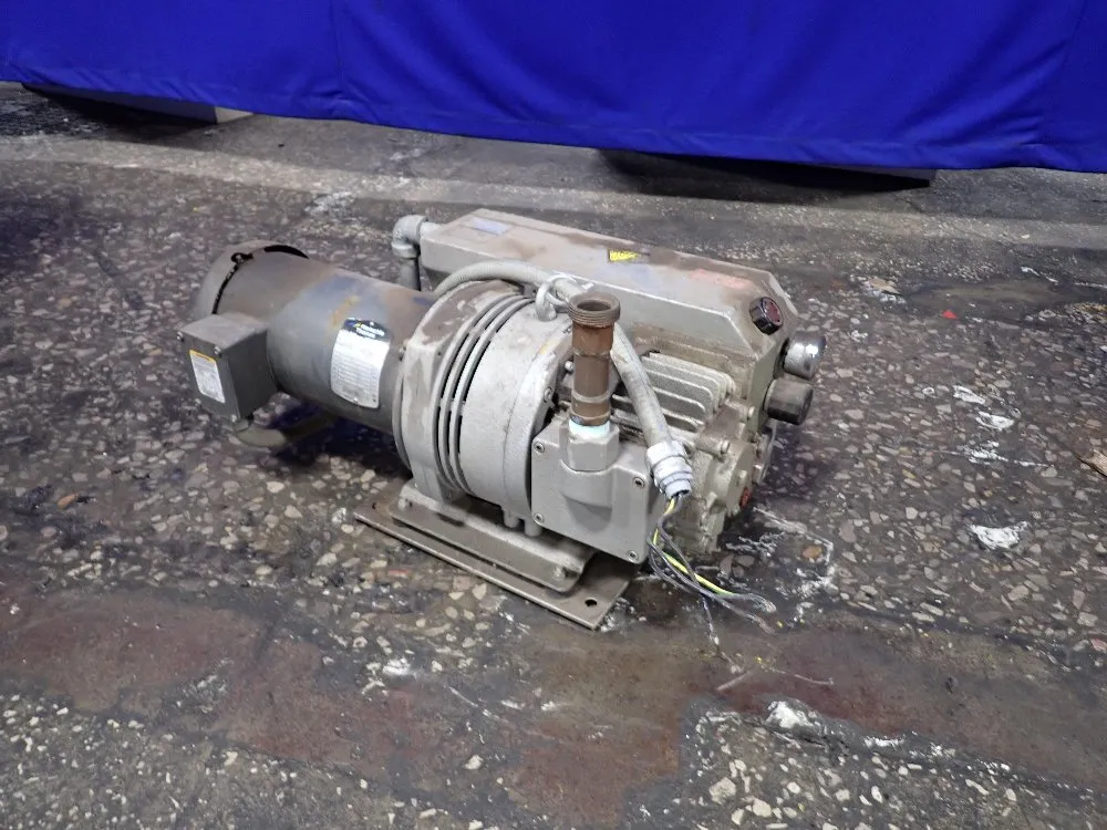 VACUUM PUMP