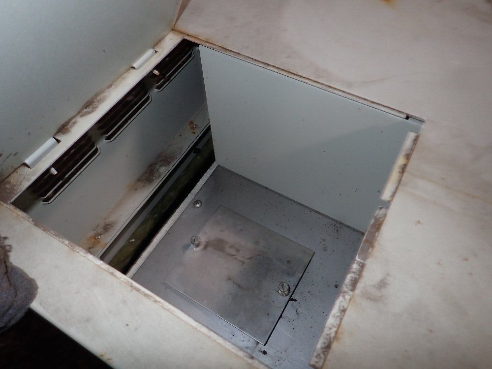 Thermo Electron 1.5 Hp Chiller - Hx-300a