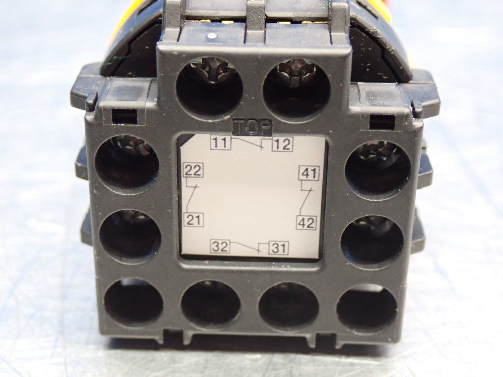Idec Red Pushbutton Emergencystop Switch