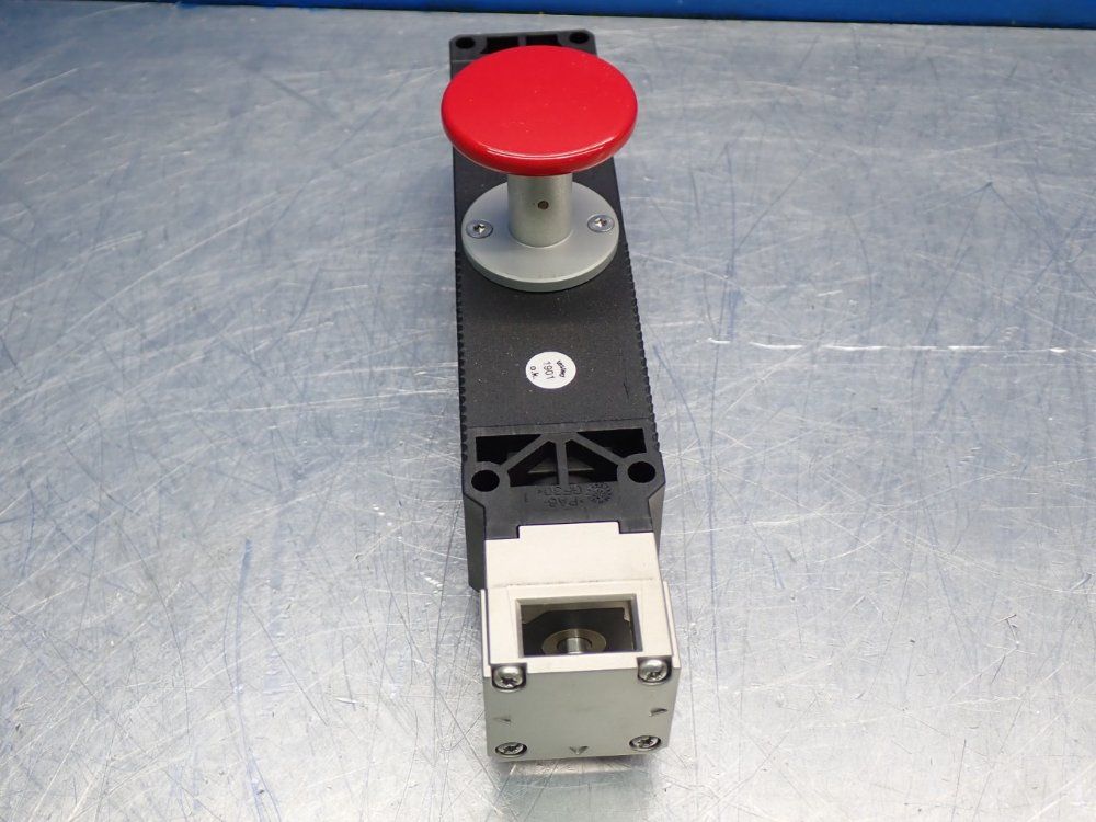 Euchner Guard Locking Safety Switch