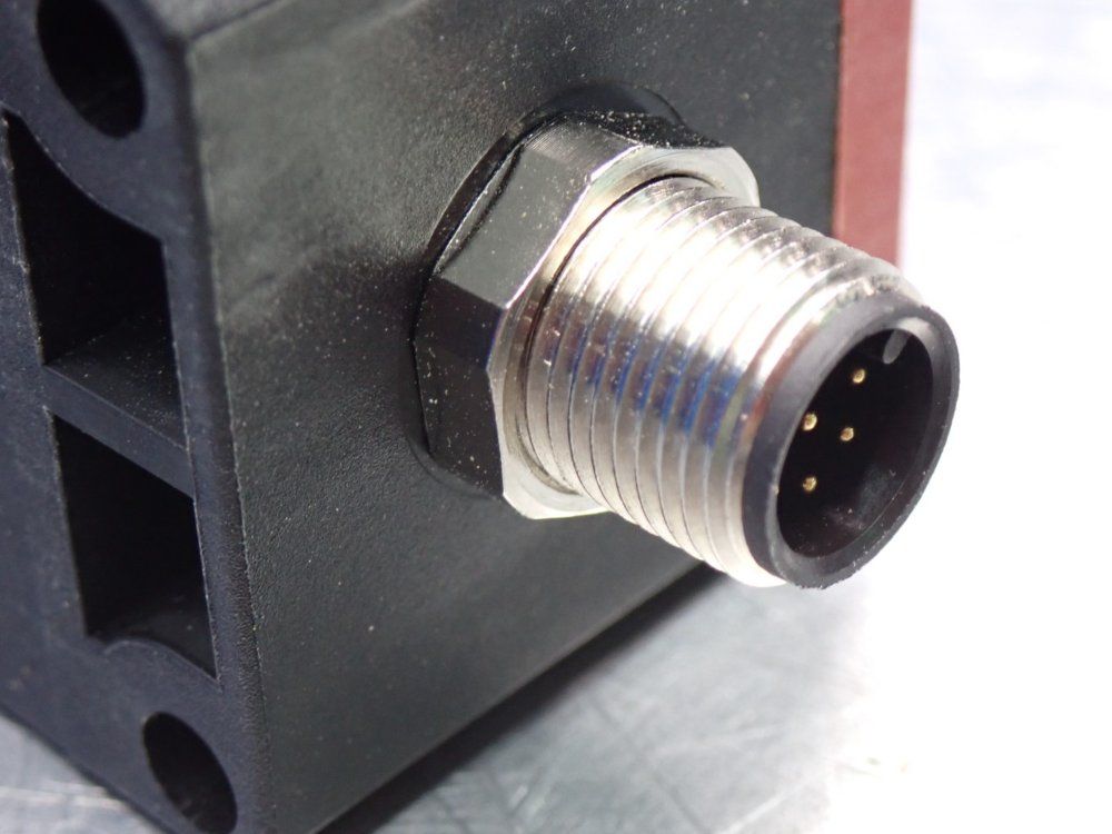 Euchner Guard Locking Safety Switch