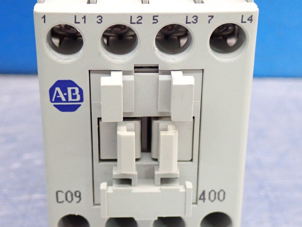 Allen Bradley Iec 9 A Contactor