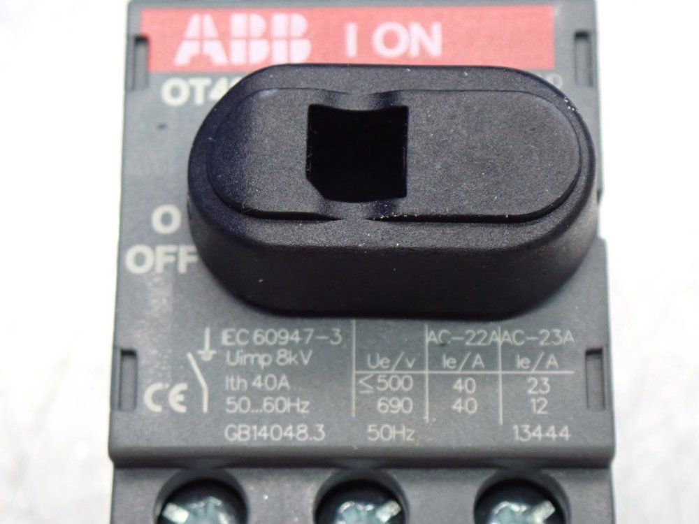 Abb Ot40f3 Switchdisconnector