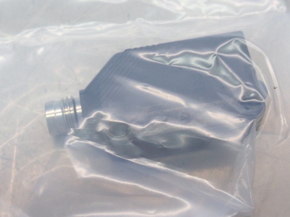 Omron Throughbeam Optical Sensor