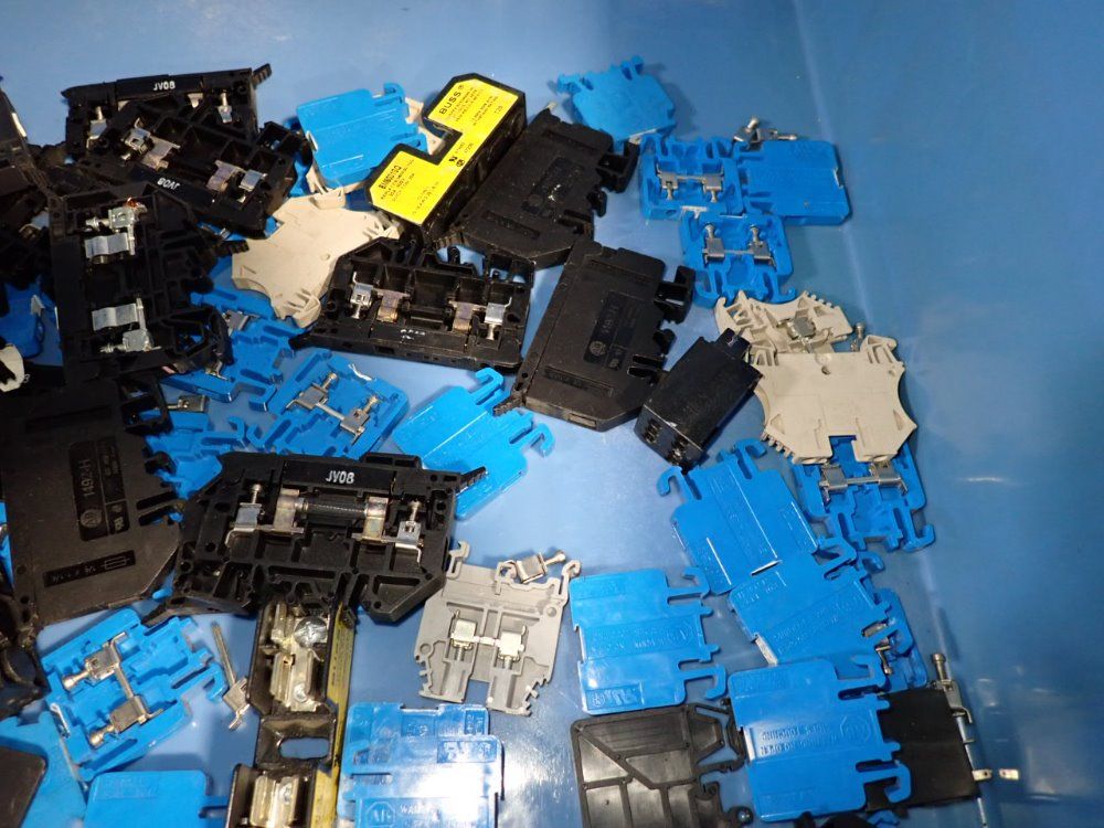  Terminal Blocks