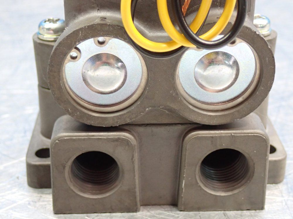 Koganei Pneumatic Air Valve Module - 254-4e1-03