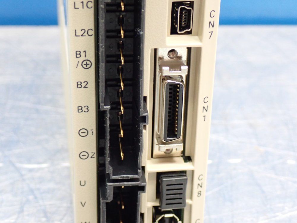 Yaskawa Servo Drive - Sgdv-2r8a21by871aa