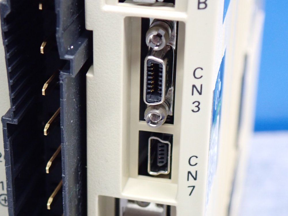 Yaskawa Ac Servopack Drive - Sgdv-1r6a21by871aa