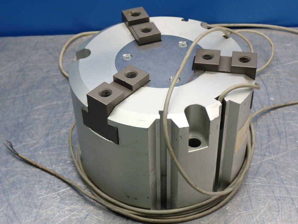 Smc Mhs3 Series Parrallel 3-finger Gripper - Mhs3-125d-y59a