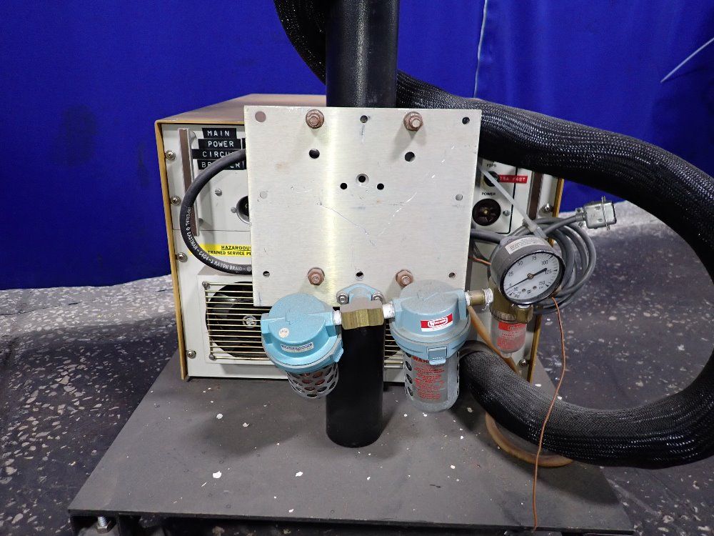 Temptronics Glue Machine