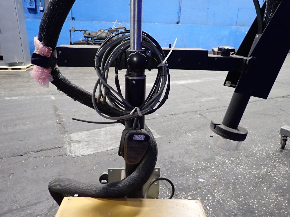 Temptronics Glue Machine