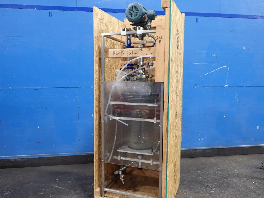 GLASS REACTOR