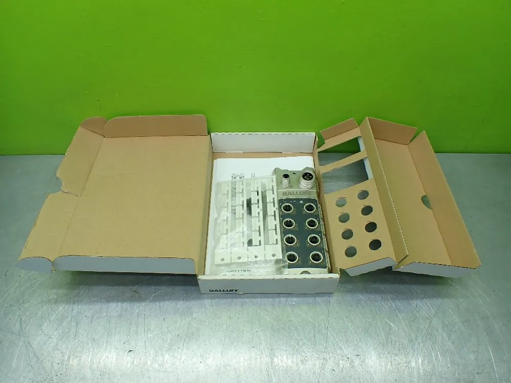 Balluff Io-link Sensor / Actuator Hub - Bni0050