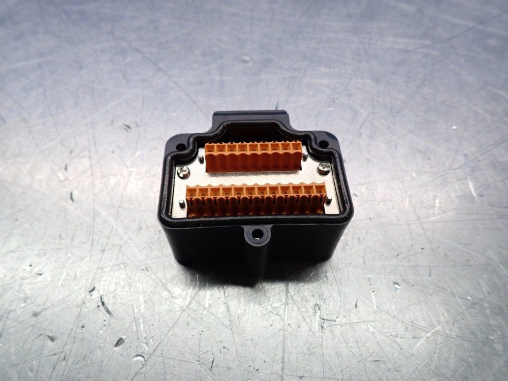 Turck Actuator And Sensor Juction Box