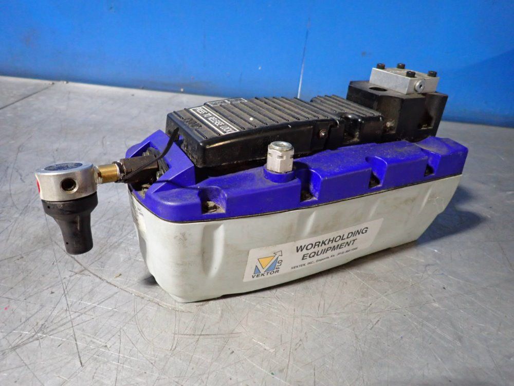 Vektek Hydraulic Pump